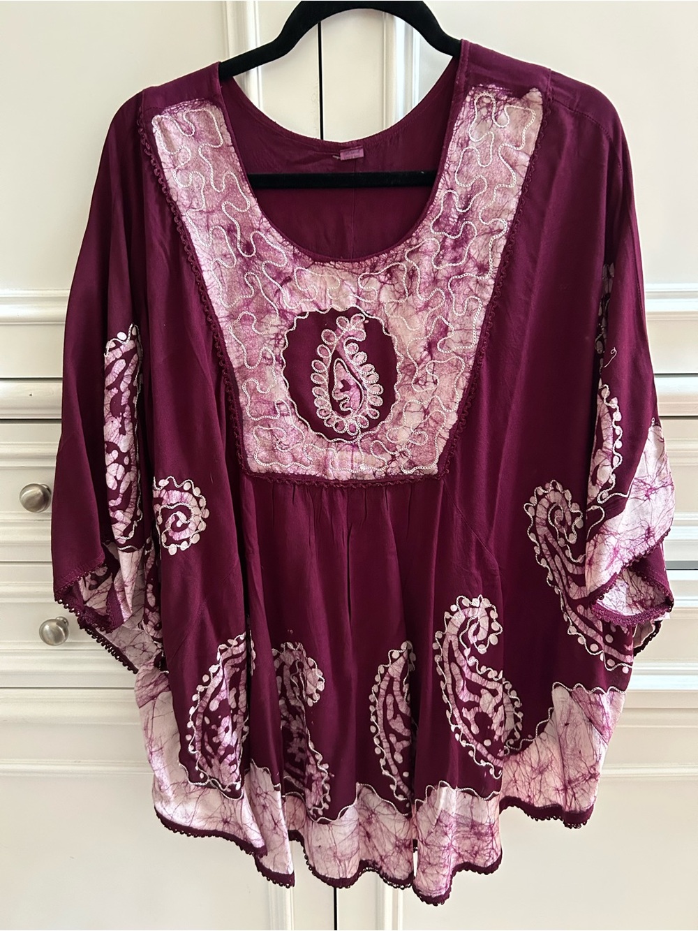 NWOT Mountain Girl Clothing Embroidered Paisley Tunic Top - Wine